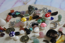 Load image into Gallery viewer, Crystal Confetti